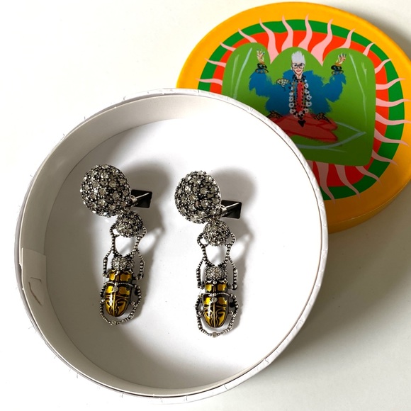 Iris Apfel Scarab Crystallized Eaarings-New in Box - Picture 2 of 16